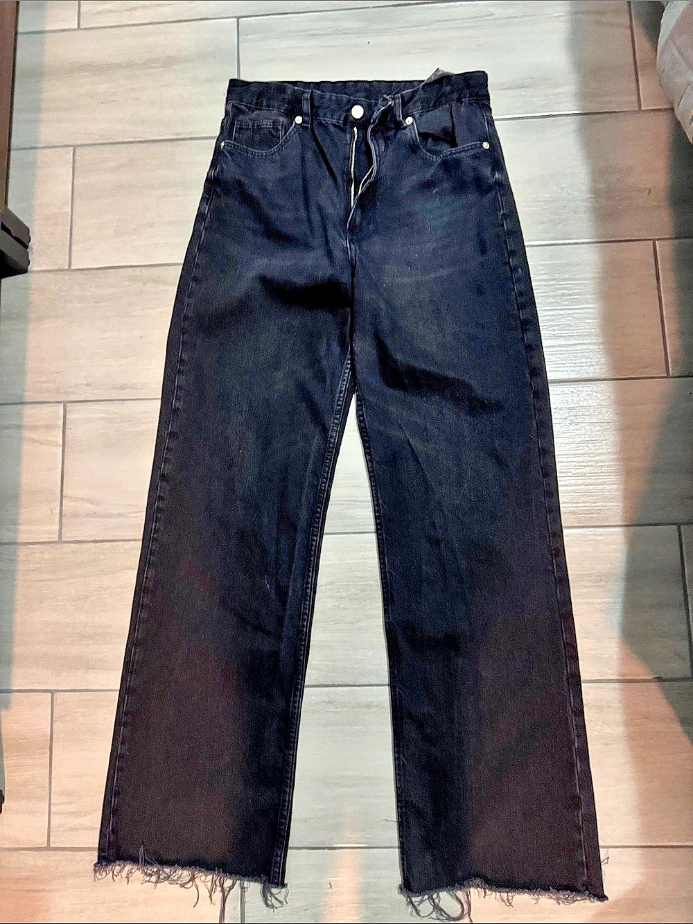Zara Raw Hem Straight Leg Jeans Black Size 6